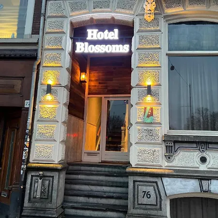 Blossoms City Hotel-2